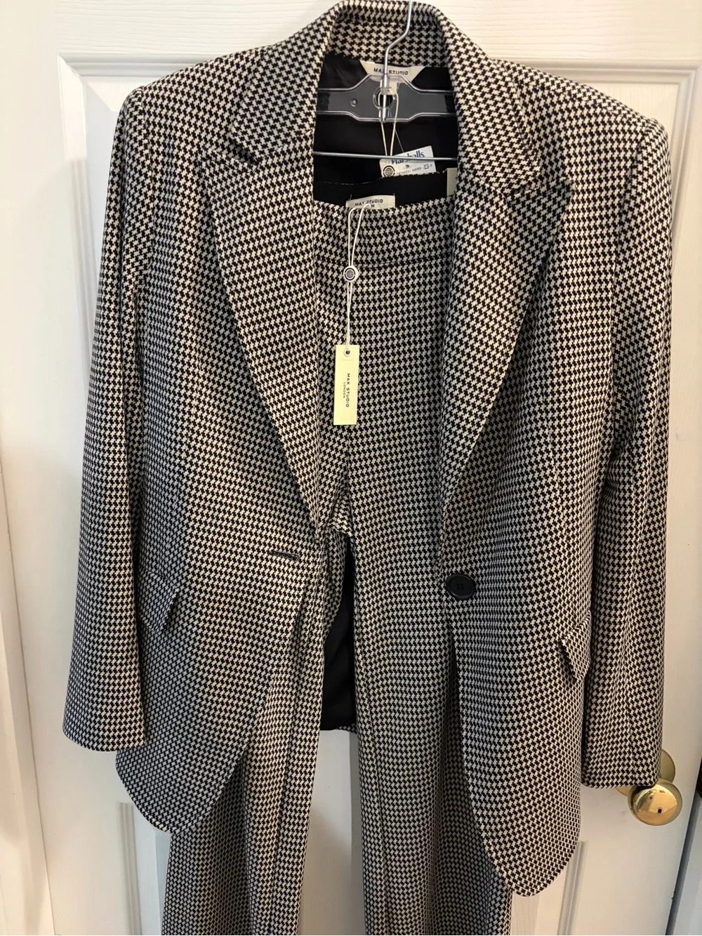 Max Studio Black & Cream Houndstooth TwoPiece with Bootcut Pants